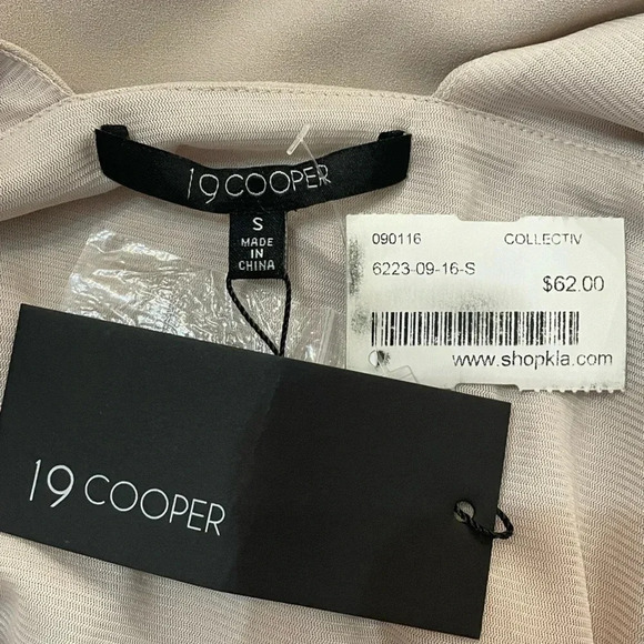 Flowy 19 Cooper Off‎ The Shoulder Dress - Picture 6 of 6